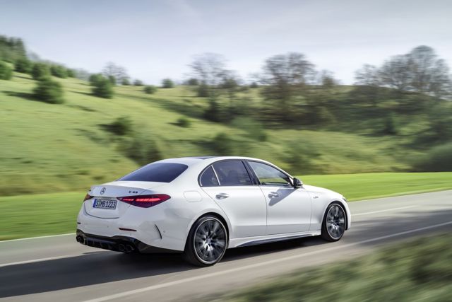 Mercedes-Amg C-Class photo 3