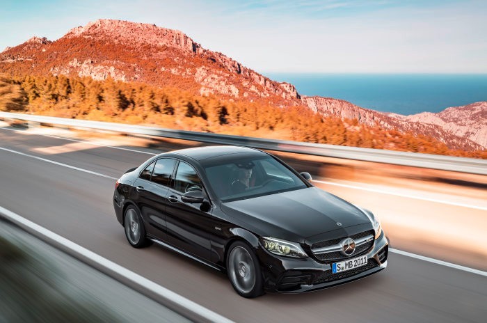 Mercedes-Amg C-Class photo 10