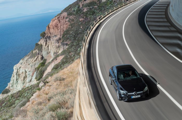 Mercedes-Amg C-Class photo 17