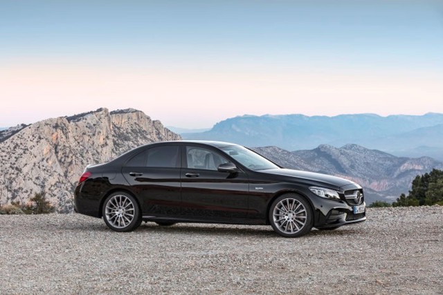 Mercedes-Amg C-Class photo 1