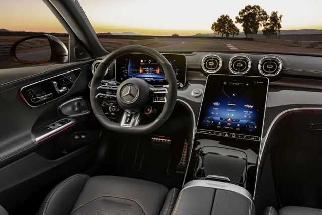 Mercedes-Amg C-Class photo 37