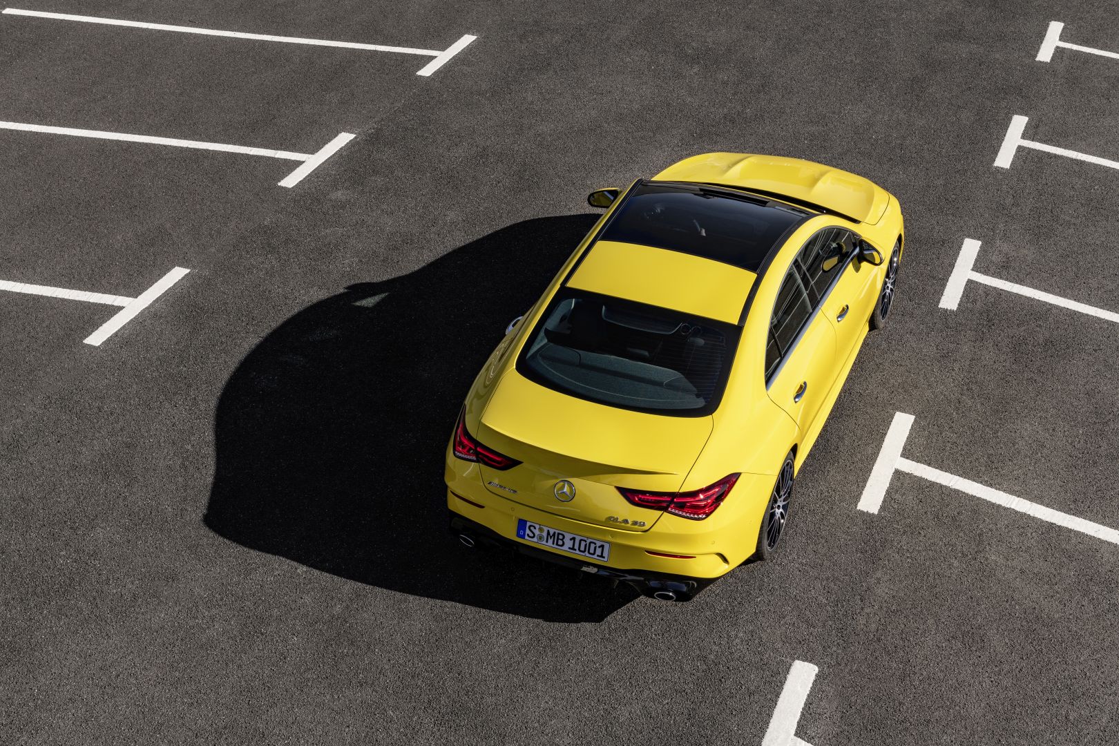 Mercedes-Amg Cla-Class photo 16