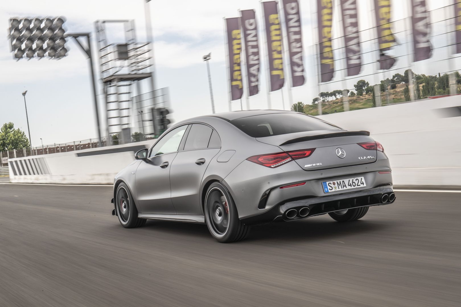 Mercedes-Amg Cla-Class photo 3