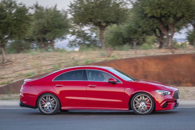 Mercedes-Amg Cla-Class photo 21