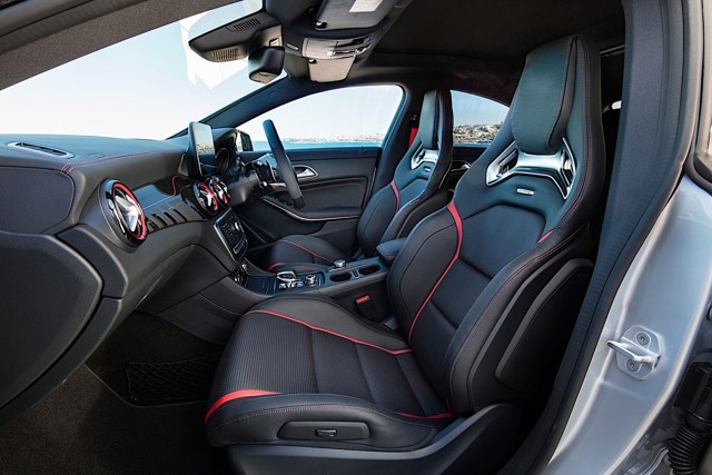 Mercedes-Amg Cla-Class photo 31