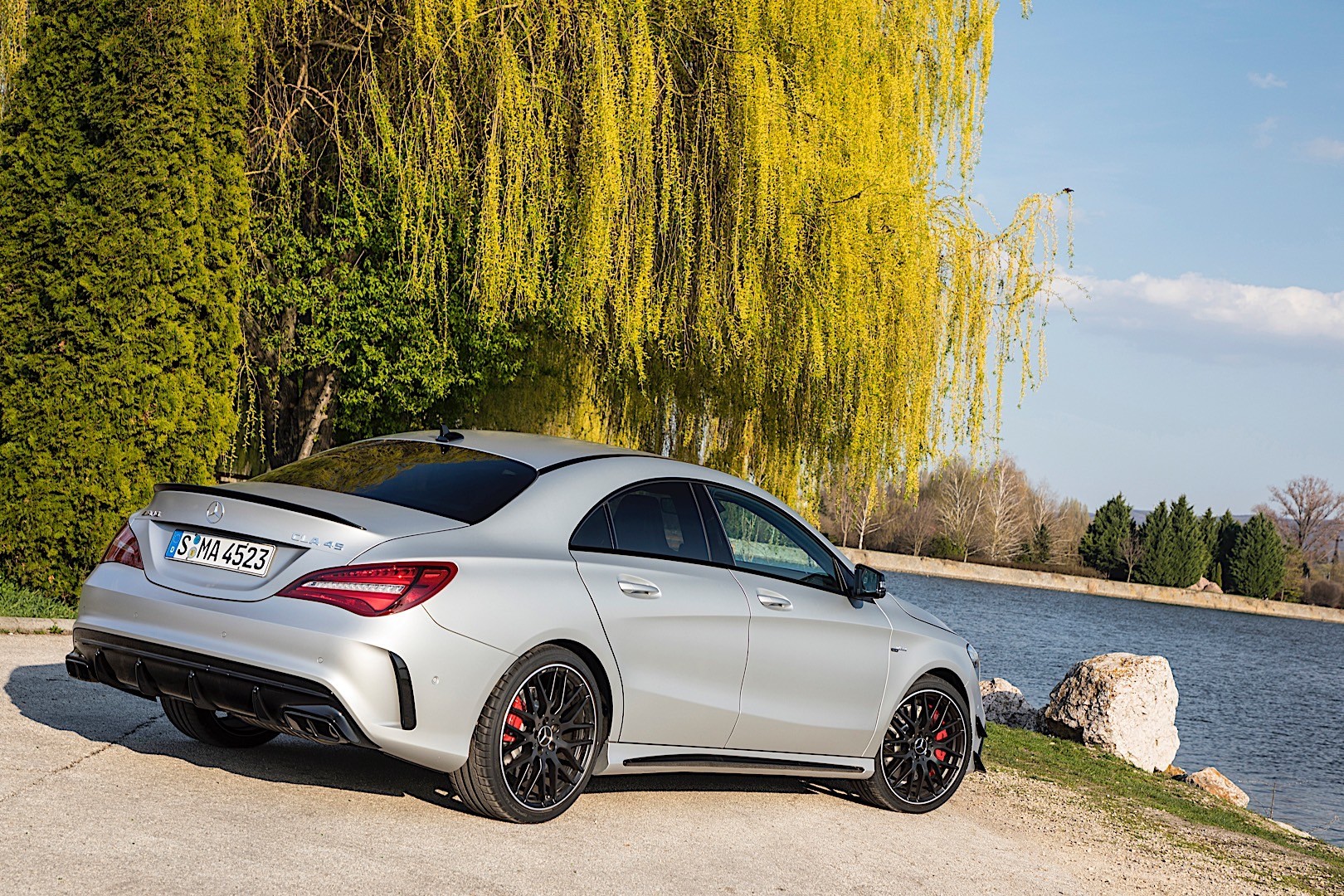 Mercedes-Amg Cla-Class photo 22