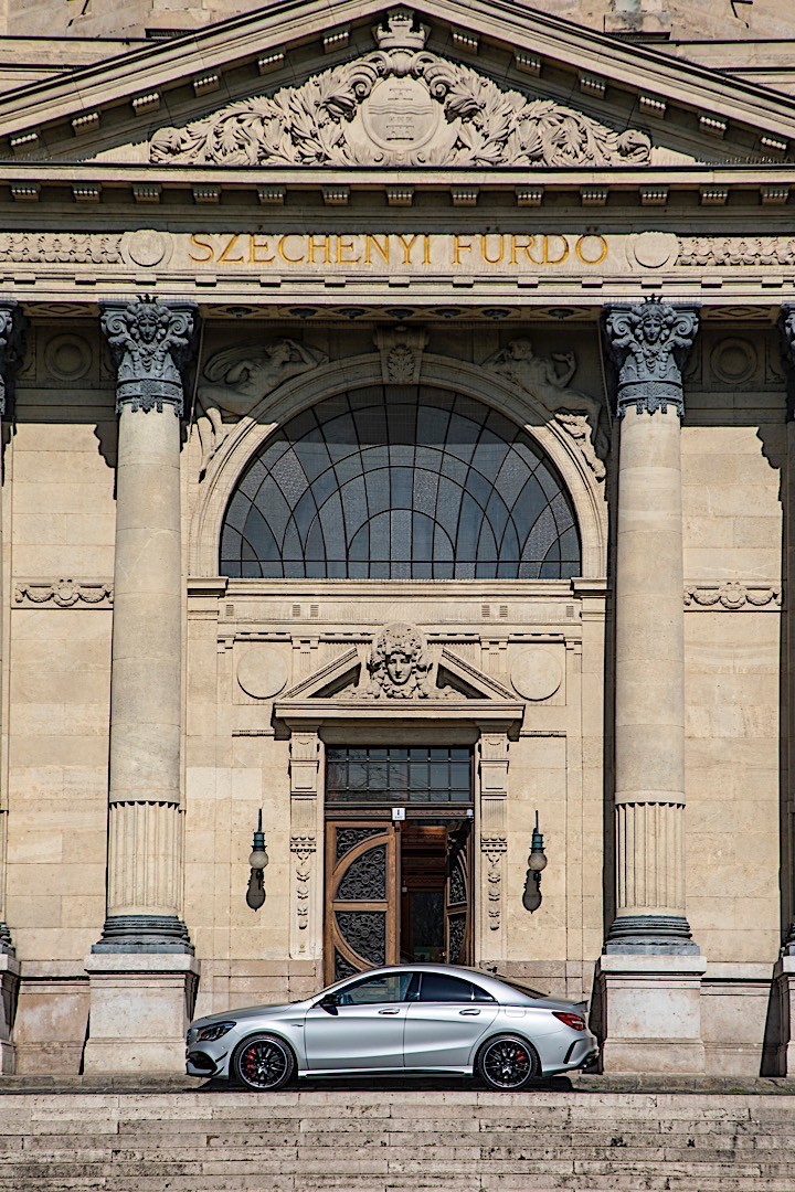 Mercedes-Amg Cla-Class photo 28