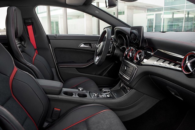 Mercedes-Amg Cla-Class photo 36