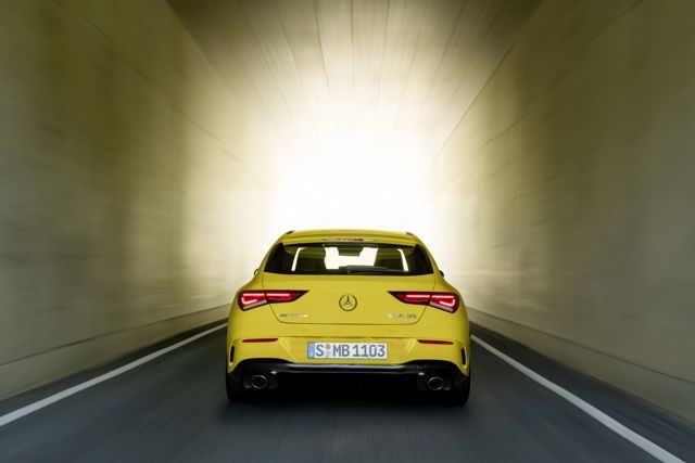 Mercedes-Amg Cla Shooting Brake photo 2