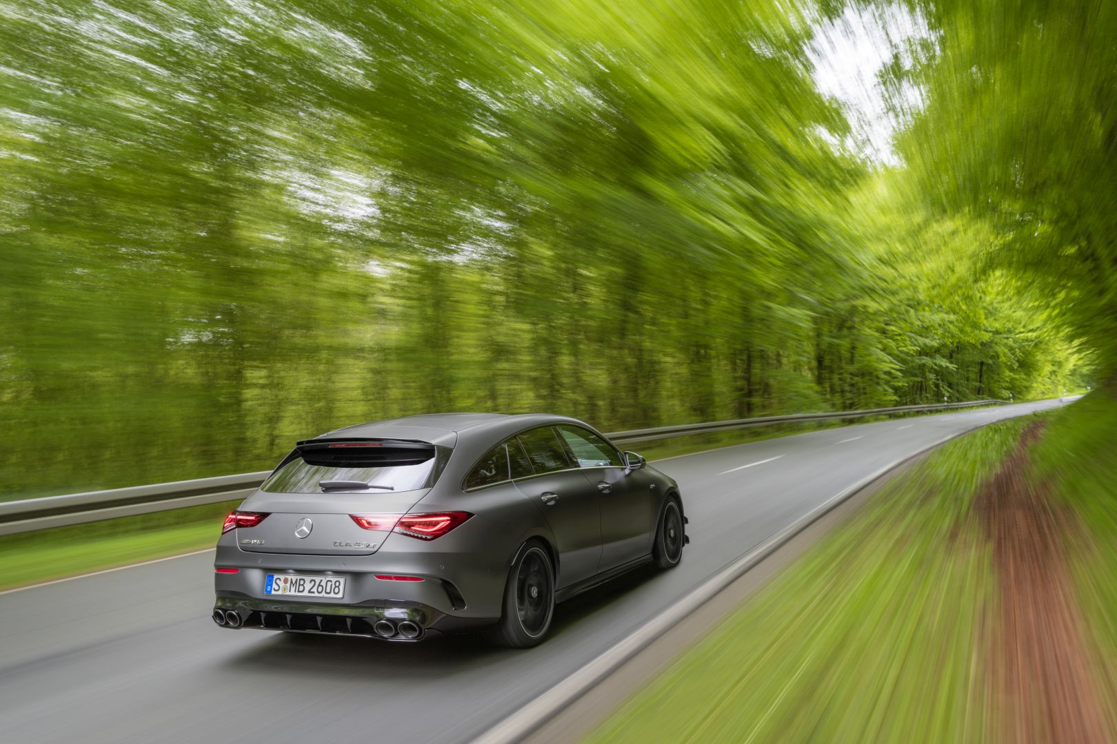 Mercedes-Amg Cla Shooting Brake photo 10