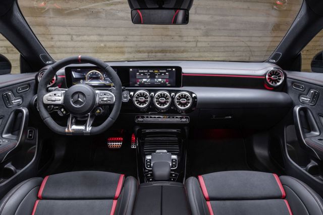 Mercedes-Amg Cla Shooting Brake photo 35