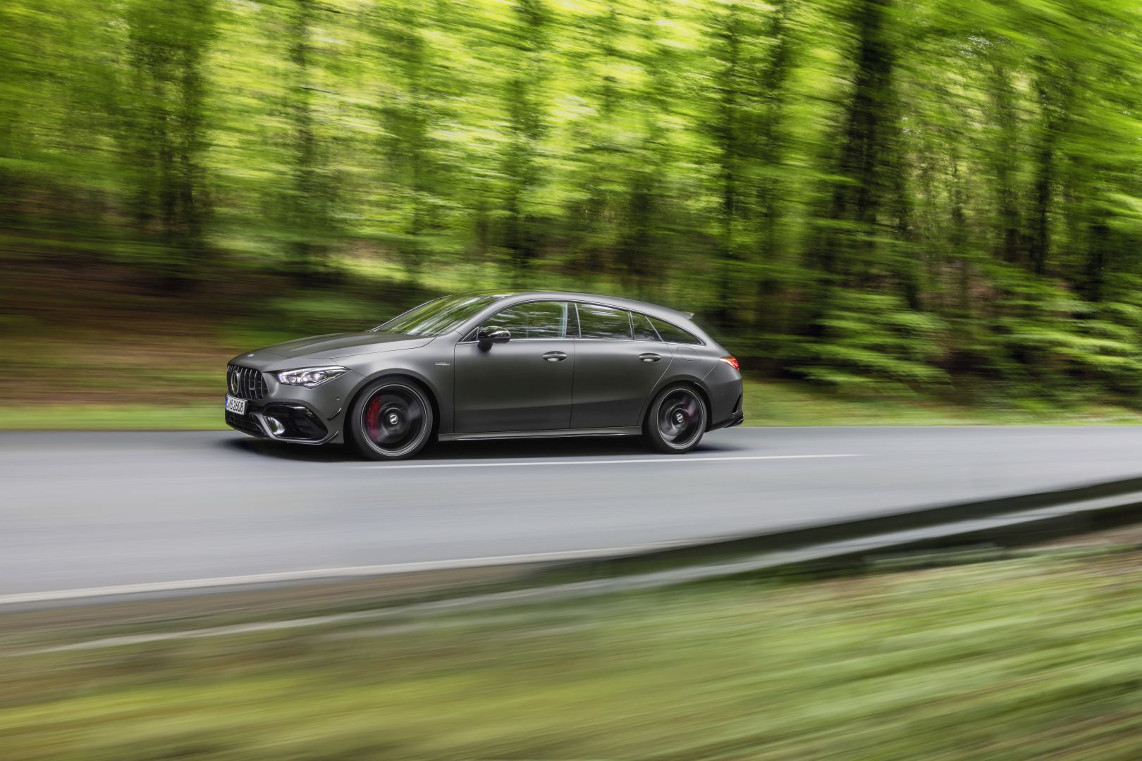 Mercedes-Amg Cla Shooting Brake photo 3