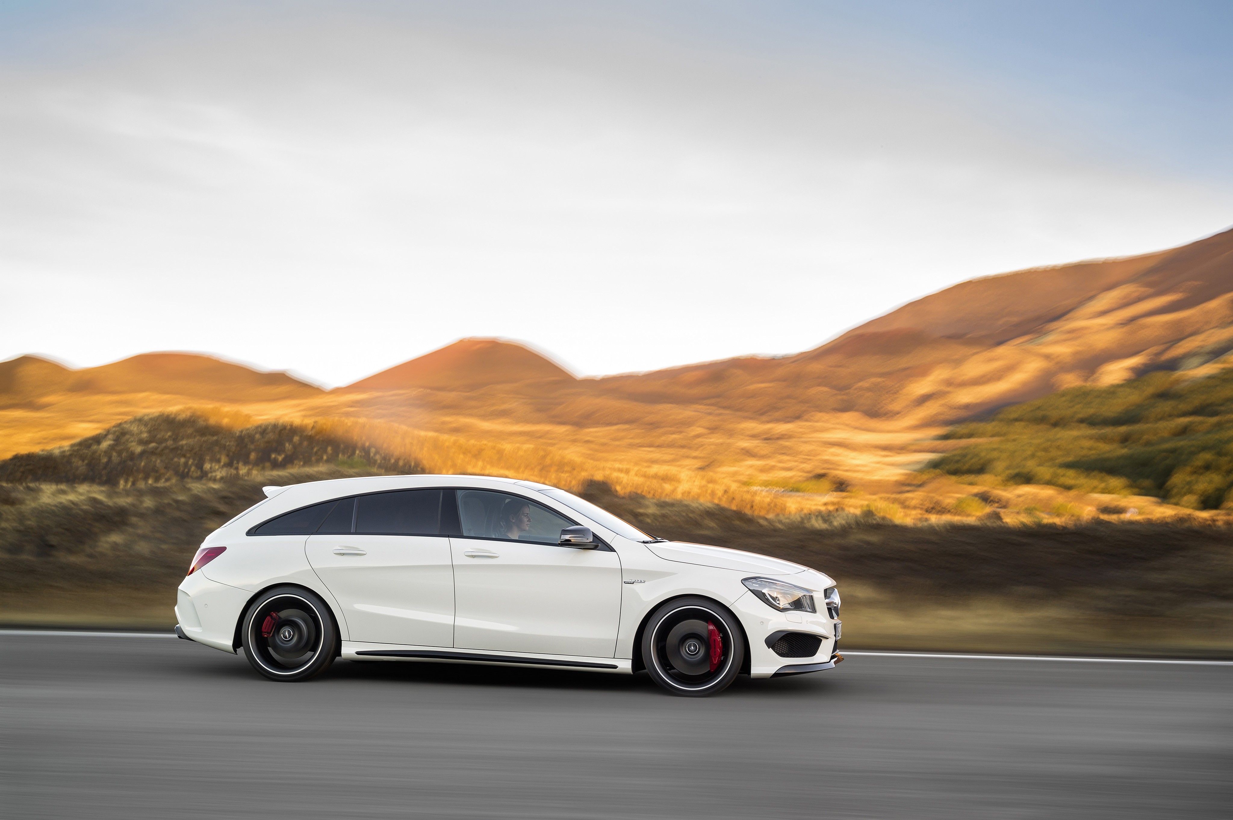 Mercedes-Amg Cla Shooting Brake photo 10