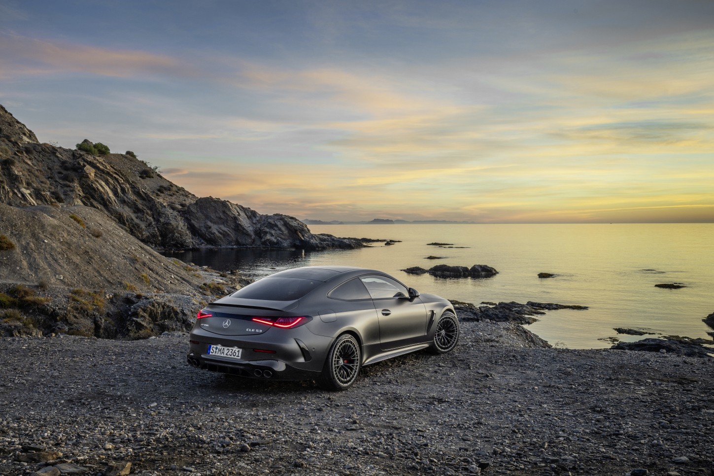 Mercedes-Amg Cle Coupe photo 11