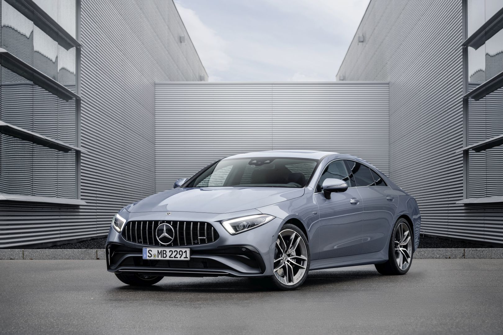 Mercedes-Amg Cls-Class photo 18