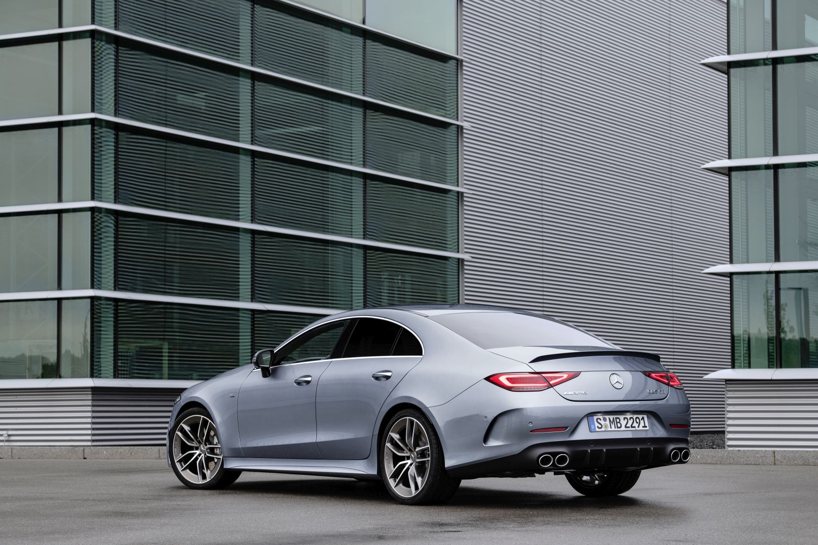 Mercedes-Amg Cls-Class photo 21