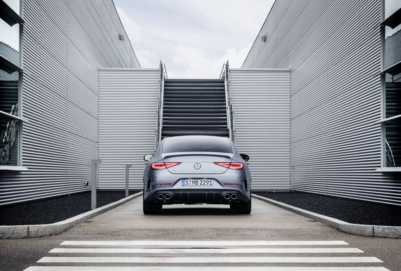 Mercedes-Amg Cls-Class photo 23