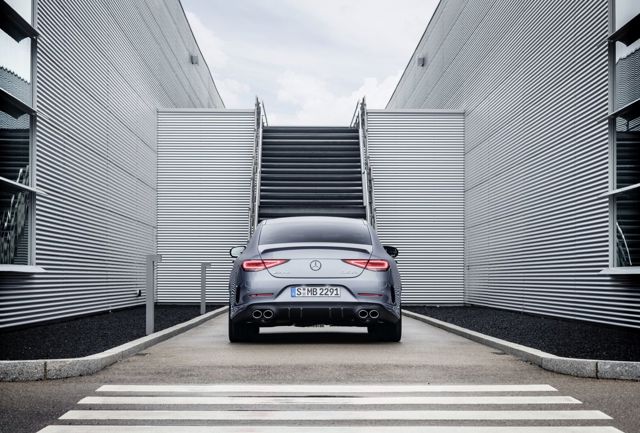 Mercedes-Amg Cls-Class photo 23
