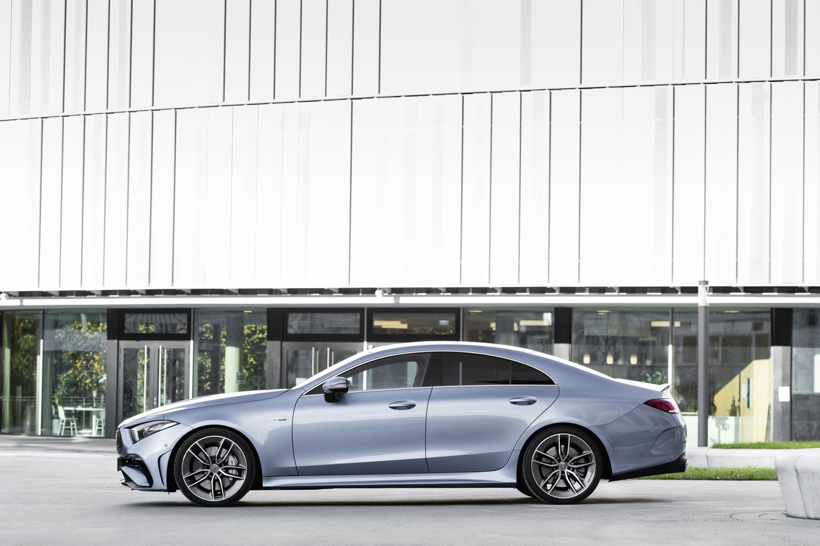 Mercedes-Amg Cls-Class photo 24