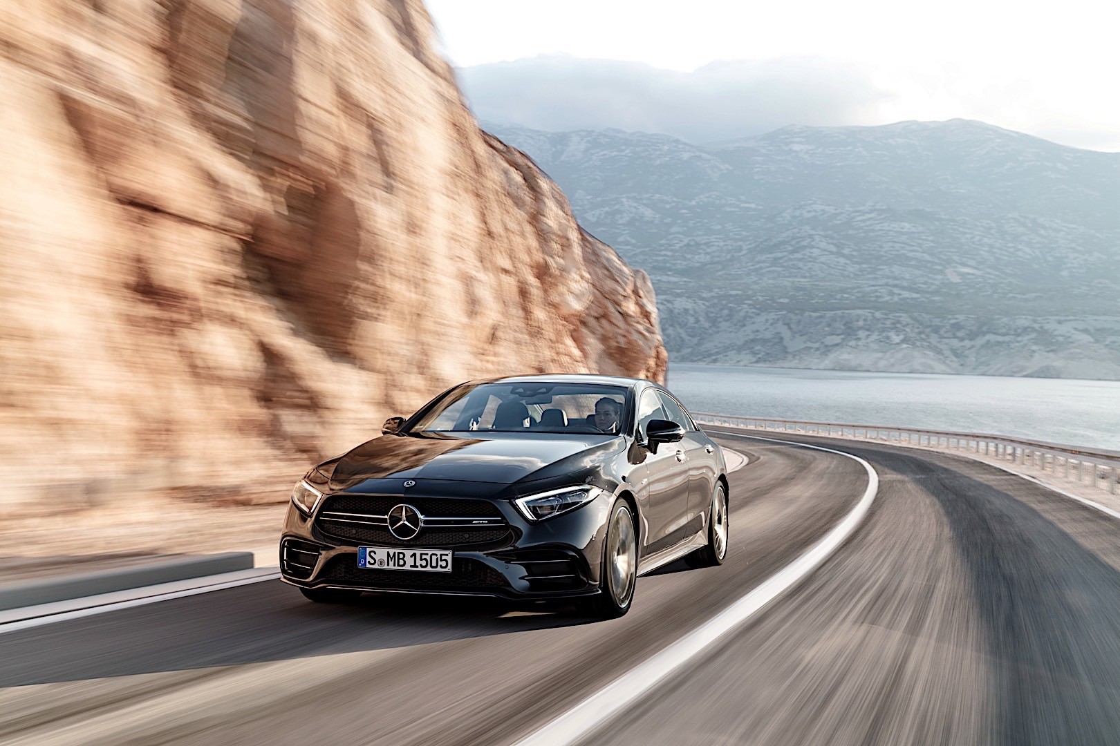 Mercedes-Amg Cls-Class photo 17