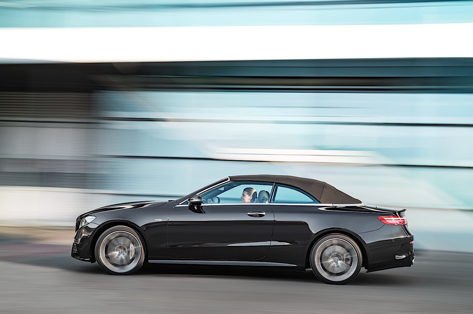 Mercedes-Amg E-Class Cabriolet photo 11