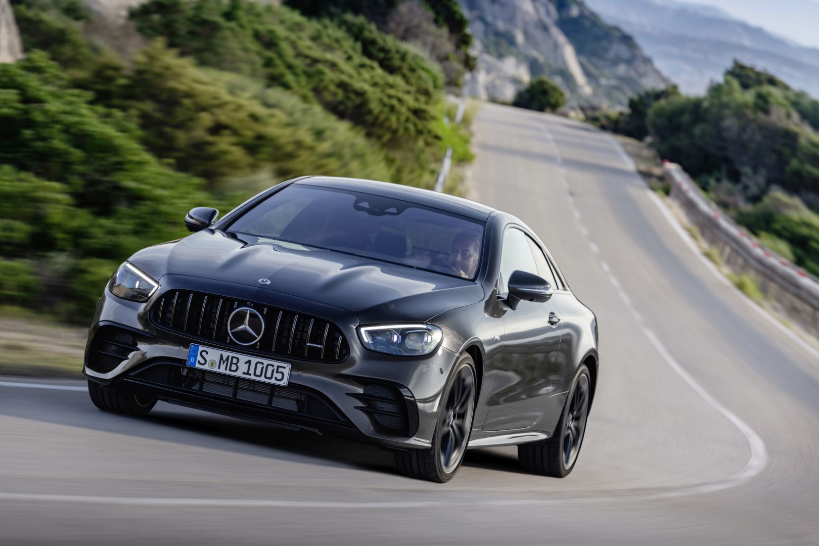 Mercedes-Amg E-Class Coupe photo 12