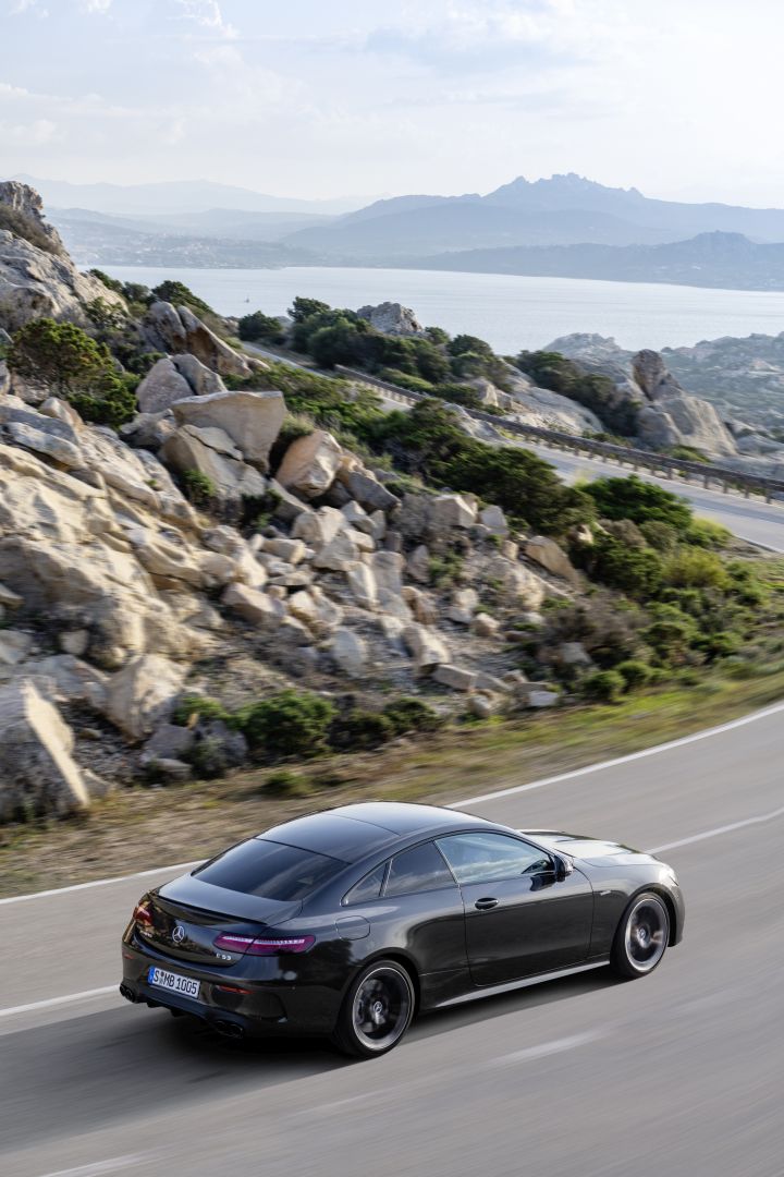 Mercedes-Amg E-Class Coupe photo 13