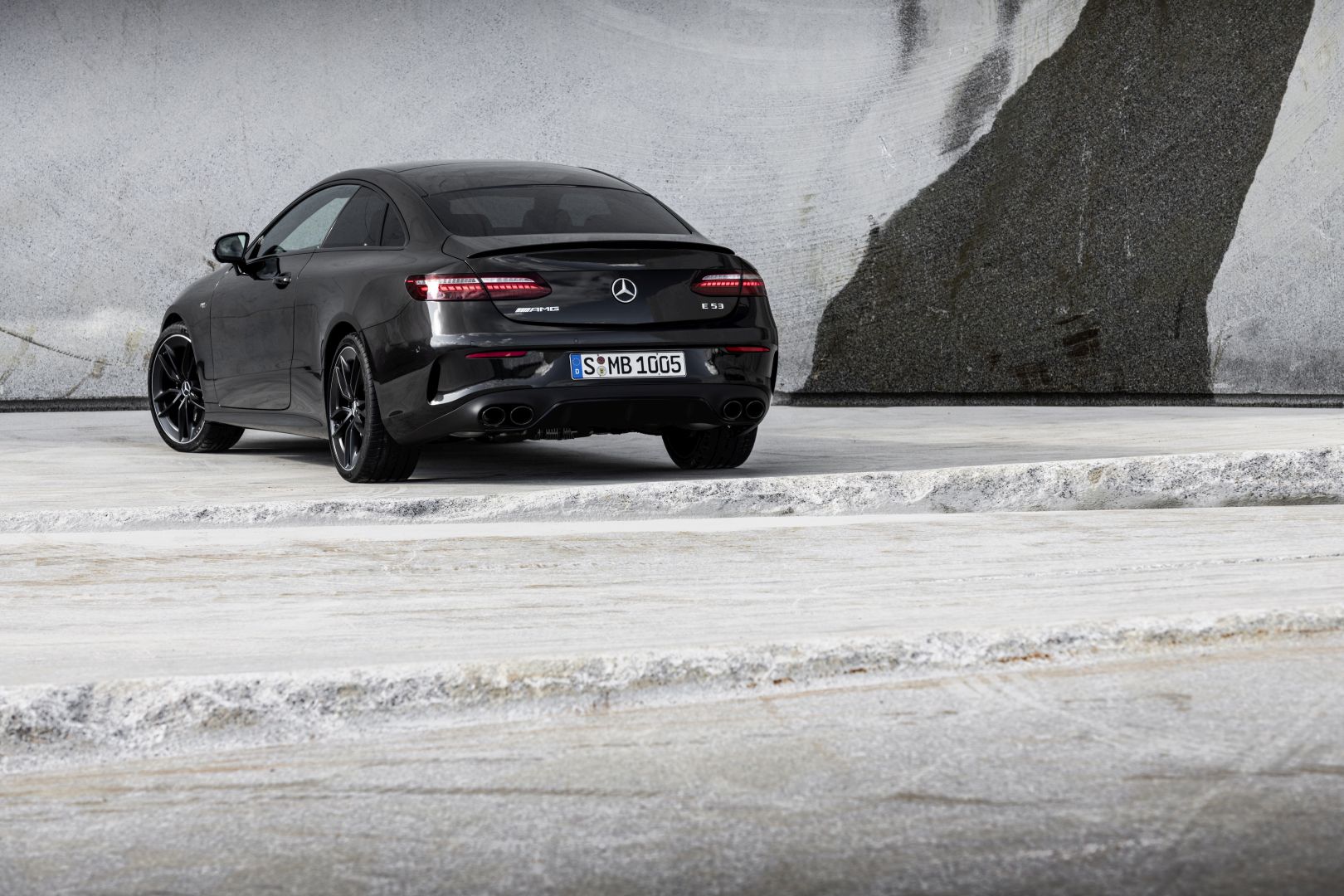 Mercedes-Amg E-Class Coupe photo 18