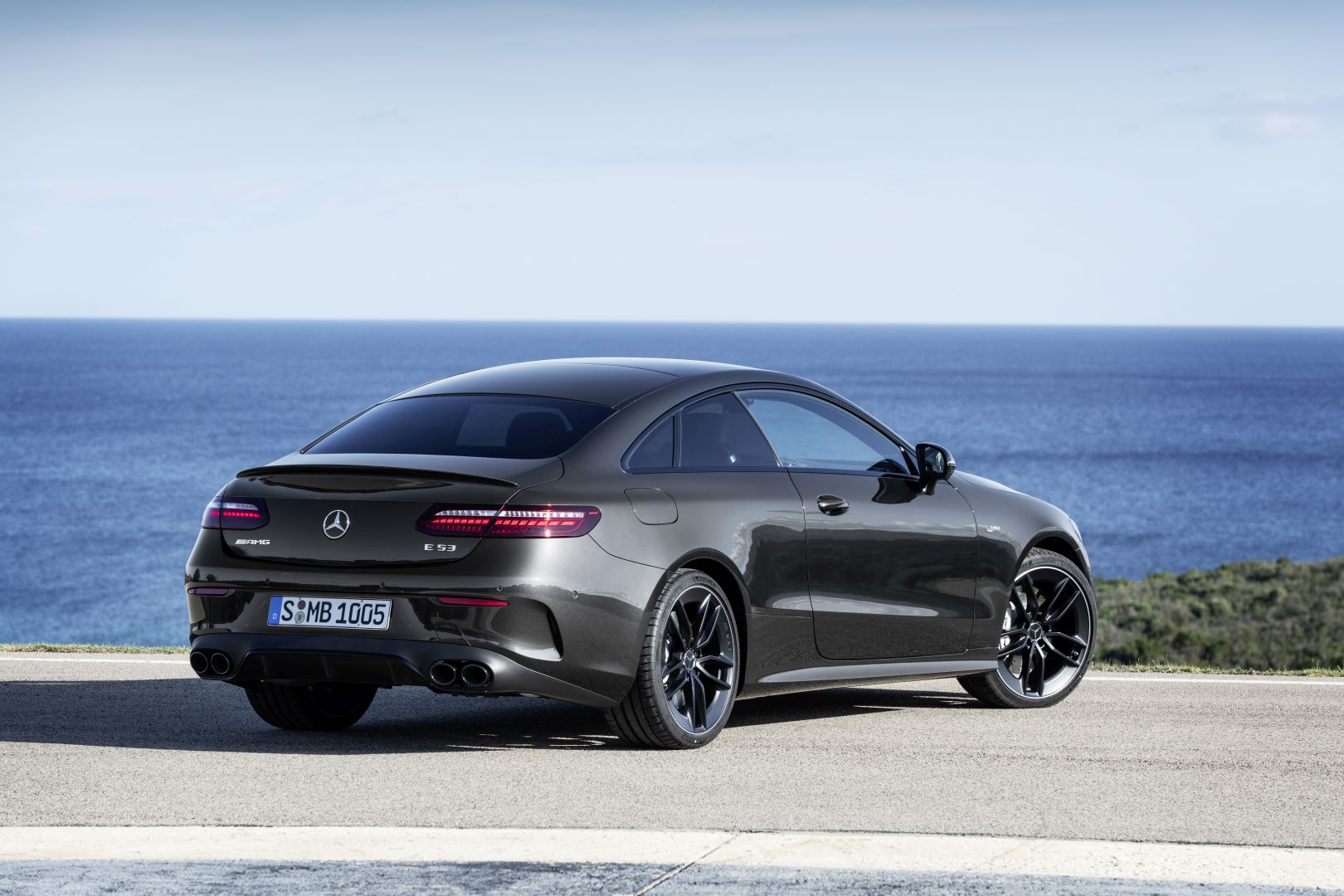 Mercedes-Amg E-Class Coupe photo 22