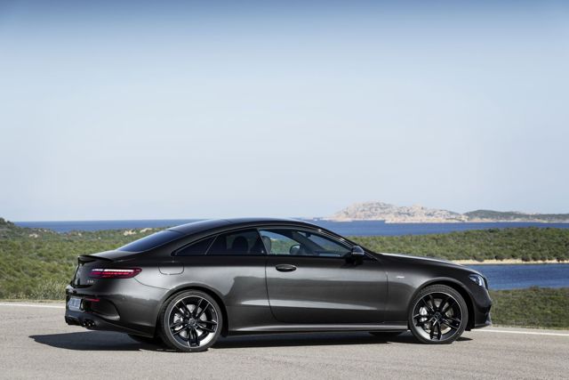 Mercedes-Amg E-Class Coupe Foto 24