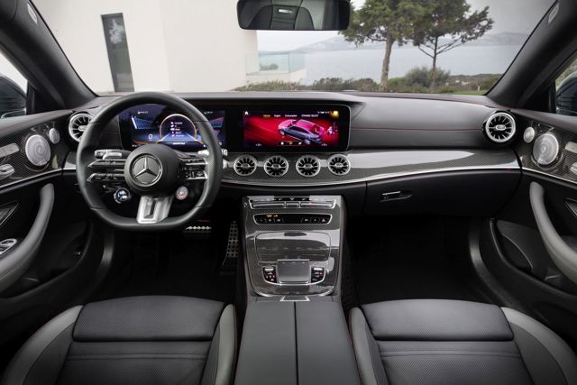 Mercedes-Amg E-Class Coupe Foto 37
