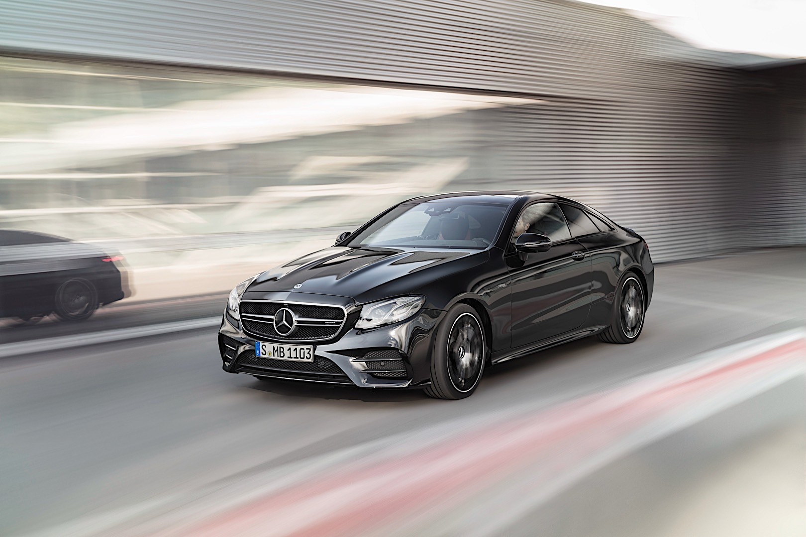 Mercedes-Amg E-Class Coupe photo 8