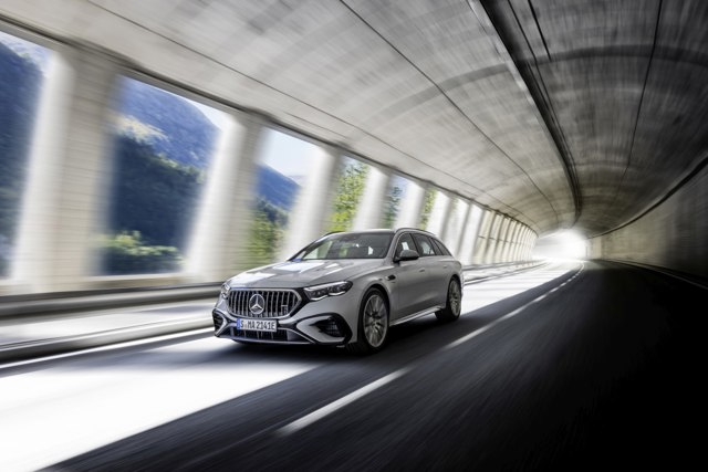 Mercedes-Amg E-Class Estate photo 8