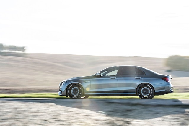 Mercedes-Amg E-Class photo 13
