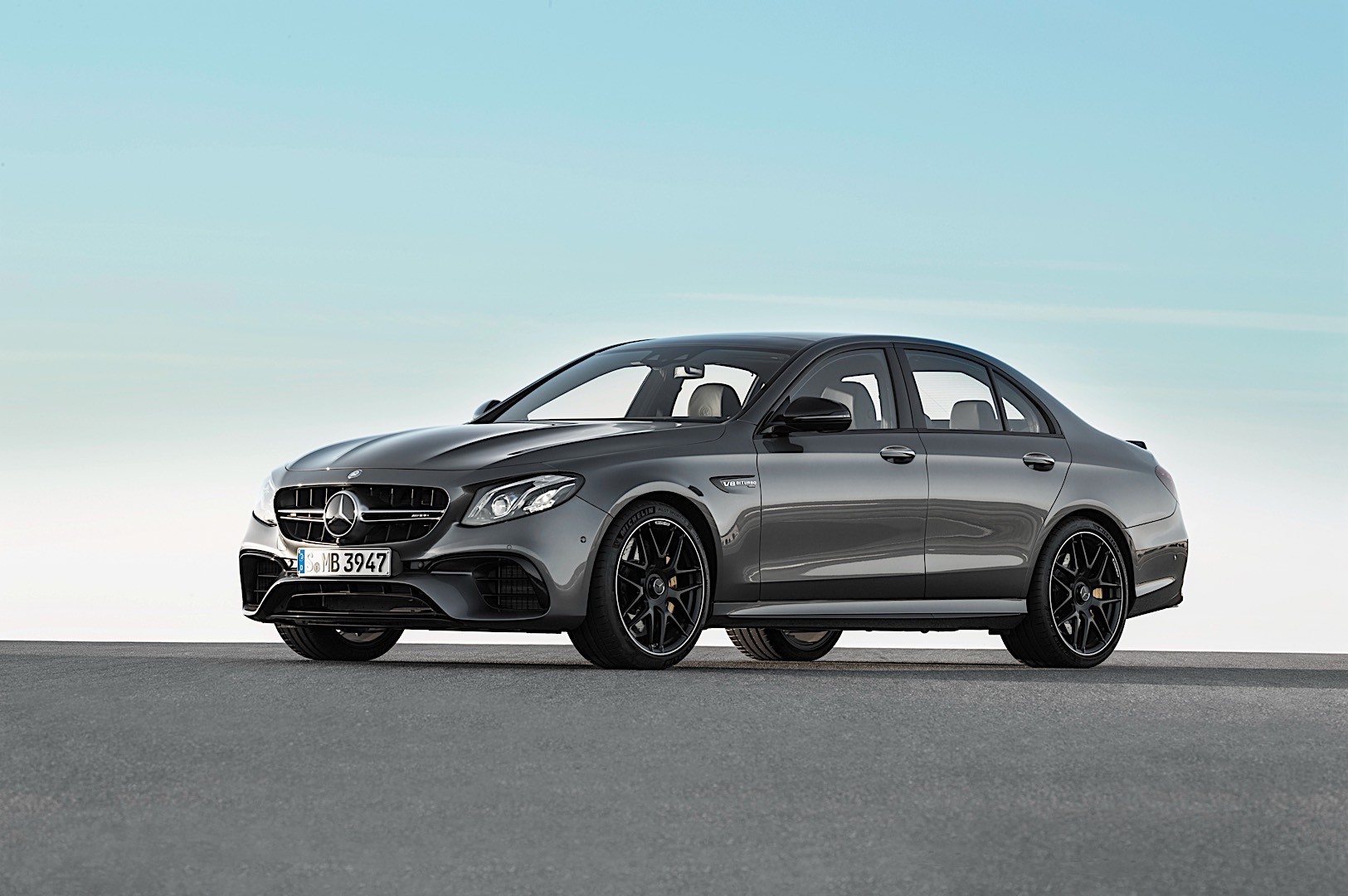 Mercedes-Amg E-Class photo 14