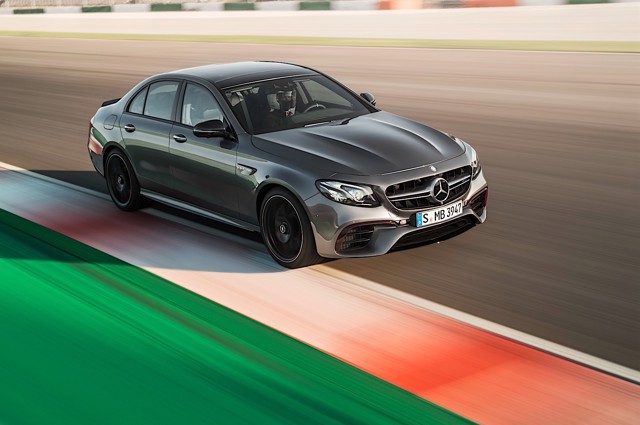 Mercedes-Amg E-Class photo 16