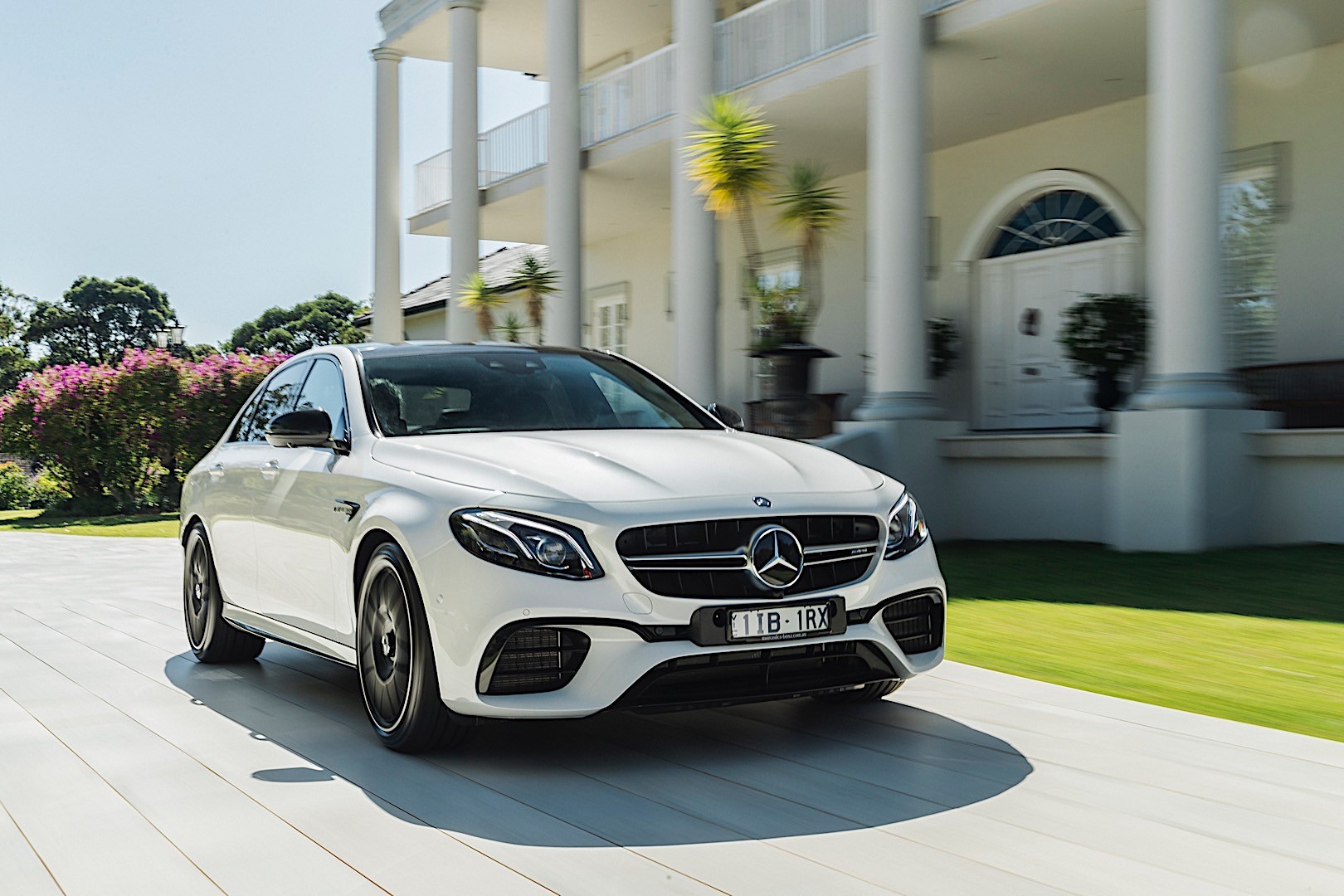 Mercedes-Amg E-Class photo 2