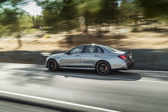 Mercedes-Amg E-Class photo 21