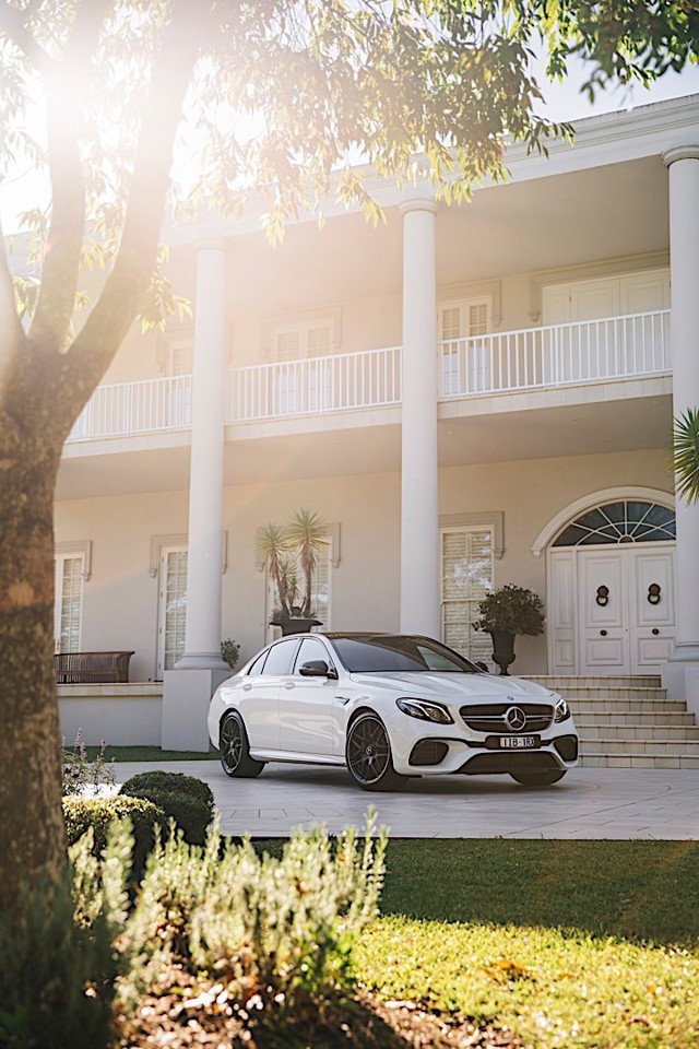 Mercedes-Amg E-Class photo 30