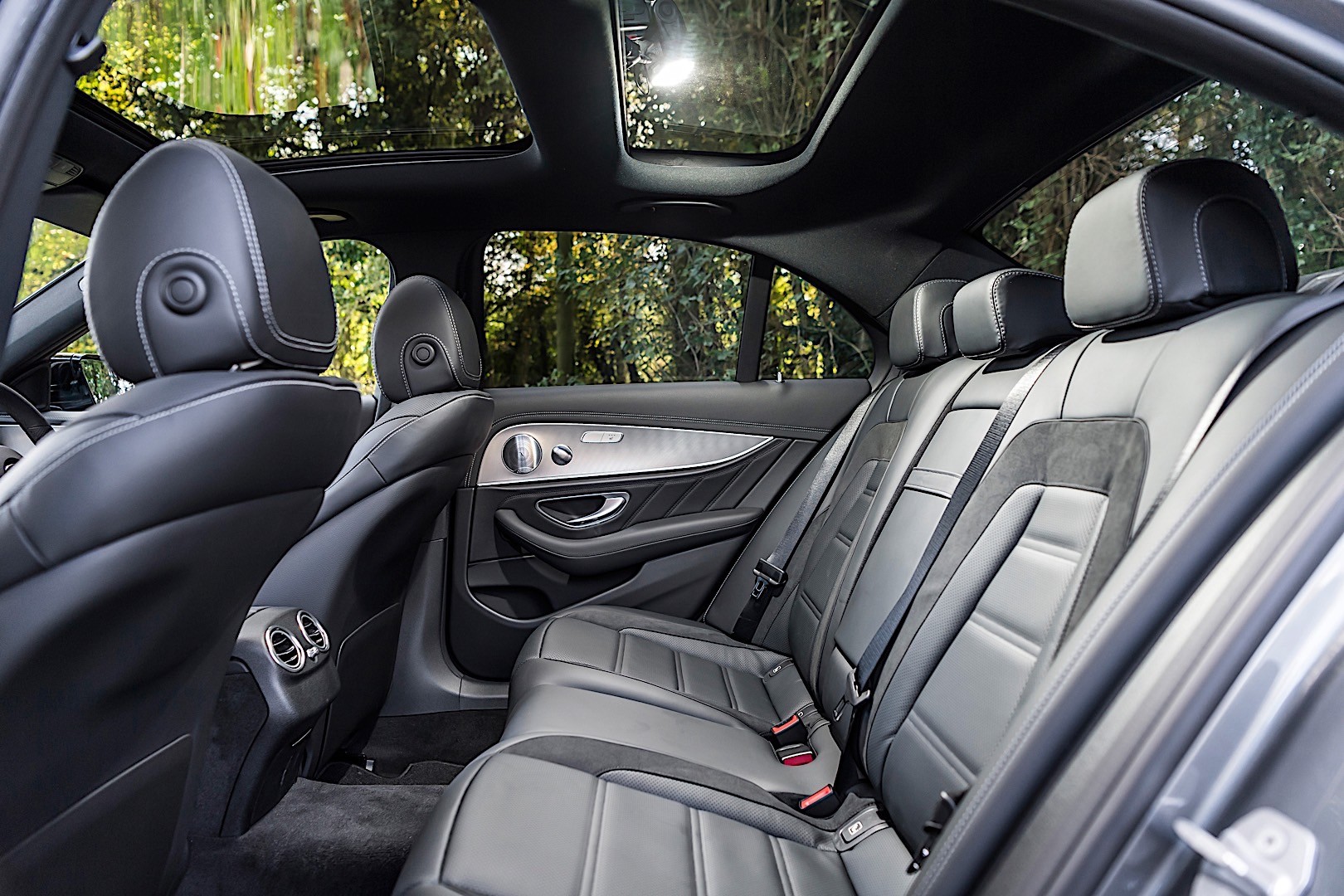 Mercedes-Amg E-Class photo 50