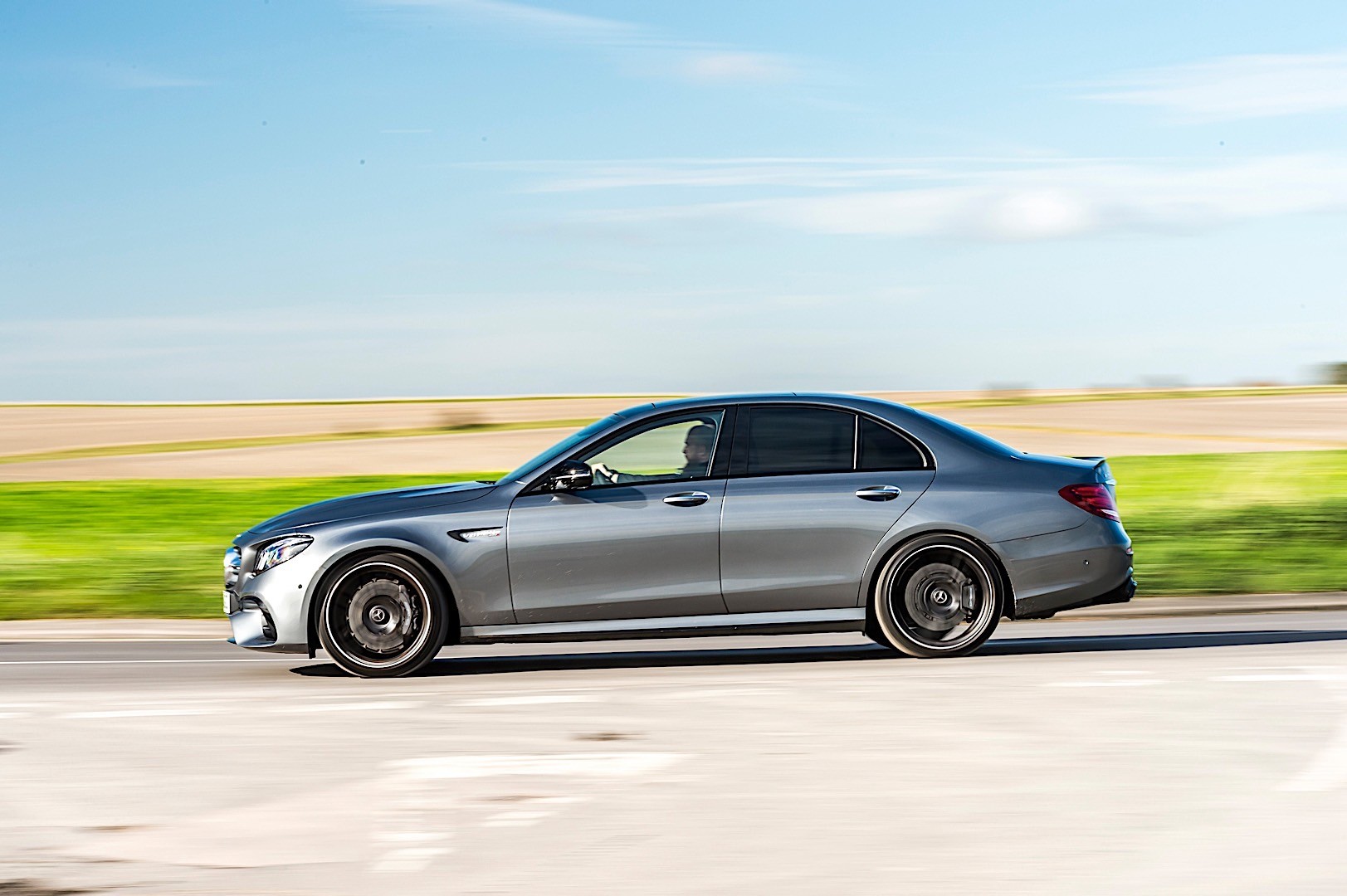 Mercedes-Amg E-Class photo 39