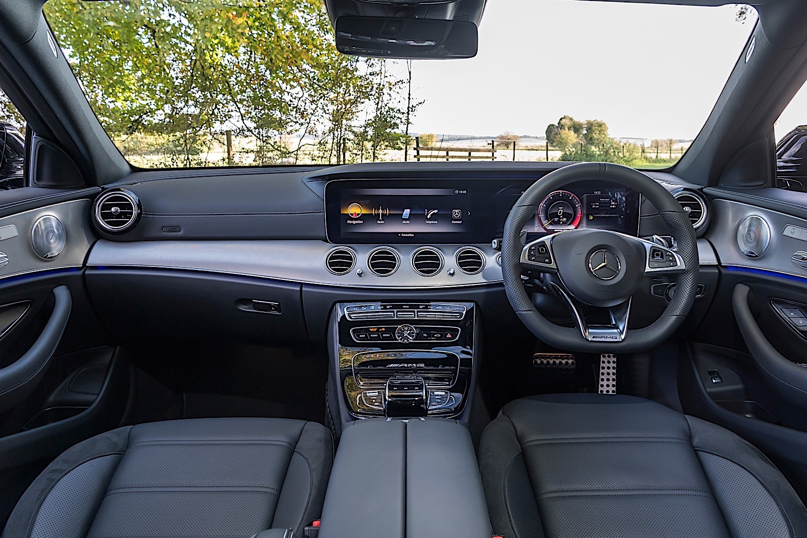 Mercedes-Amg E-Class photo 63