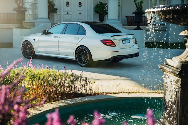 Mercedes-Amg E-Class photo 46