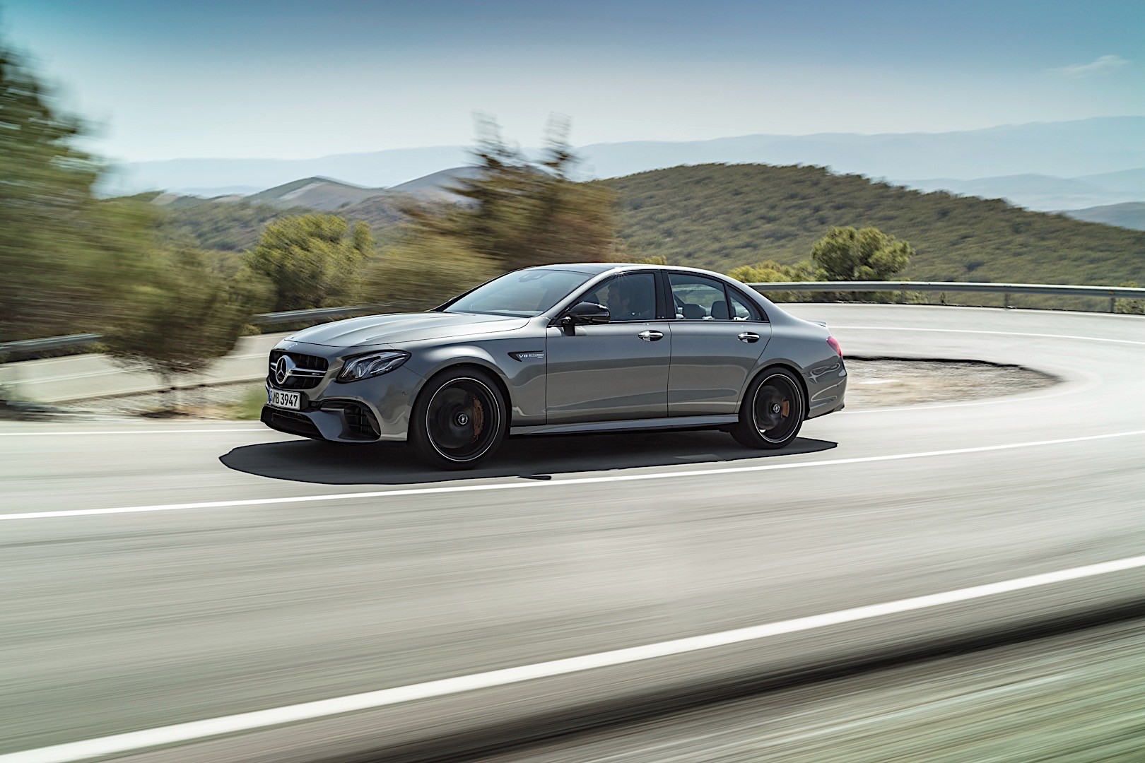 Mercedes-Amg E-Class photo 6