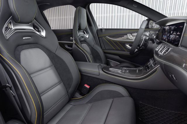 Mercedes-Amg E-Class photo 21