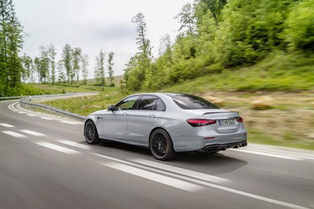 Mercedes-Amg E-Class photo 11