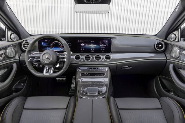 Mercedes-Amg E-Class photo 22