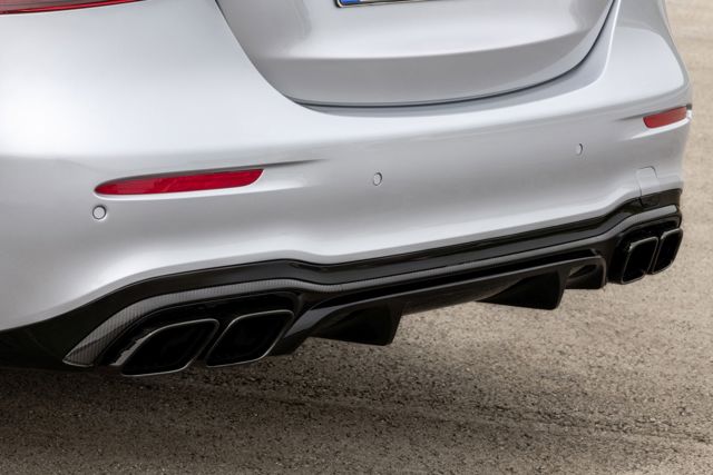 Mercedes-Amg E-Class photo 19