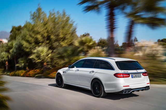 Mercedes-Amg E-Class photo 10