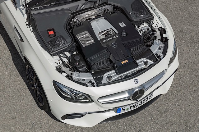 Mercedes-Amg E-Class photo 18